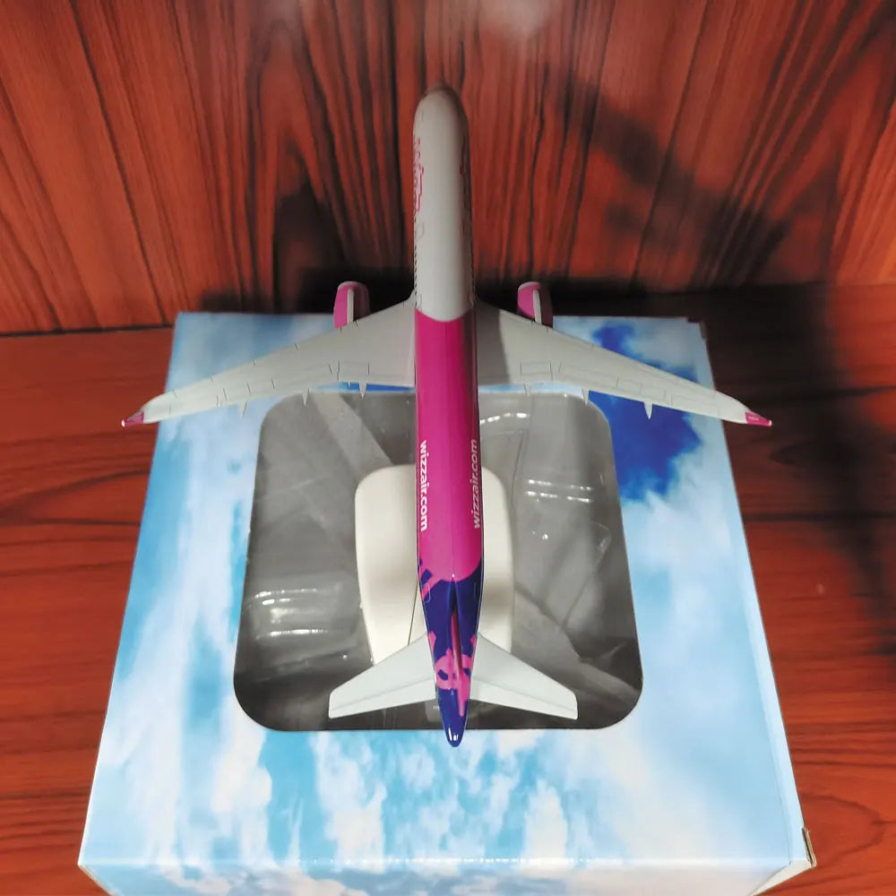 20cm Wizz Air A321 Airliner Metal Model