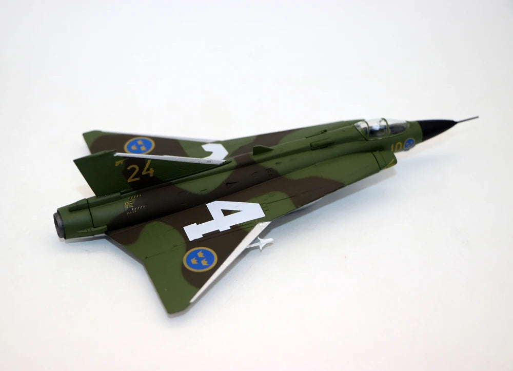 1:100 Saab J35 Draken Swedish Air Force Diecast Model